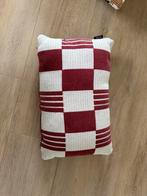 By boo sierkussens, Ophalen of Verzenden, Zo goed als nieuw, Vierkant