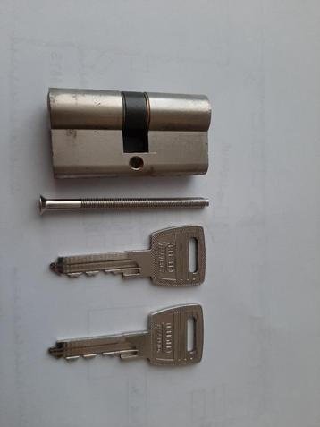 NEMEF veiligheidscilinder NF2 30/30 mm SKG-2 sterren beschikbaar voor biedingen