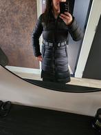 Nikkie jas met riem maat 36 / S zwart, Kleding | Dames, Jassen | Winter, Ophalen of Verzenden, Zo goed als nieuw, Maat 36 (S)