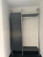 Garderobe kast en kapstok, Ophalen, Zo goed als nieuw