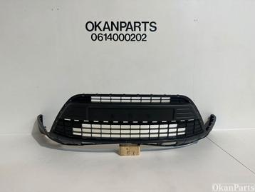 Ford Kuga I voorbumper onderlijst 8V4117C749A beschikbaar voor biedingen