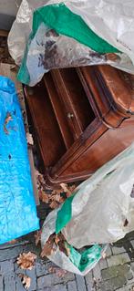 Gratis wandkast/tv kast hout., Ophalen, Gebruikt, Met plank(en)