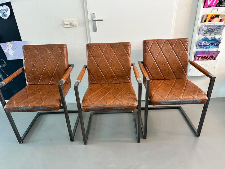 Gratis 3 eetkamerstoel, Huis en Inrichting, Stoelen, Gebruikt, Drie, Overige materialen, Bruin, Ophalen