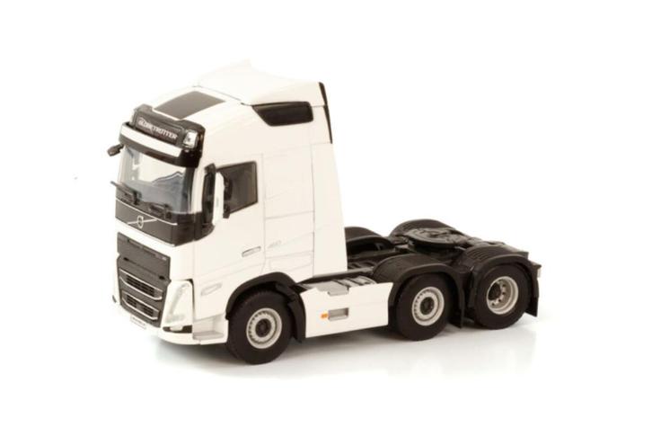 WHITE LINE; VOLVO FH5 GLOBETROTTER 6X2 TWIN STEER, Hobby en Vrije tijd, Modelauto's | 1:50, Nieuw, Bus of Vrachtwagen, Wsi, Ophalen of Verzenden