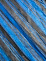 Grote lap schapewollen stof folklore, Hobby en Vrije tijd, Stoffen en Lappen, Wol, Blauw, Ophalen of Verzenden, Zo goed als nieuw