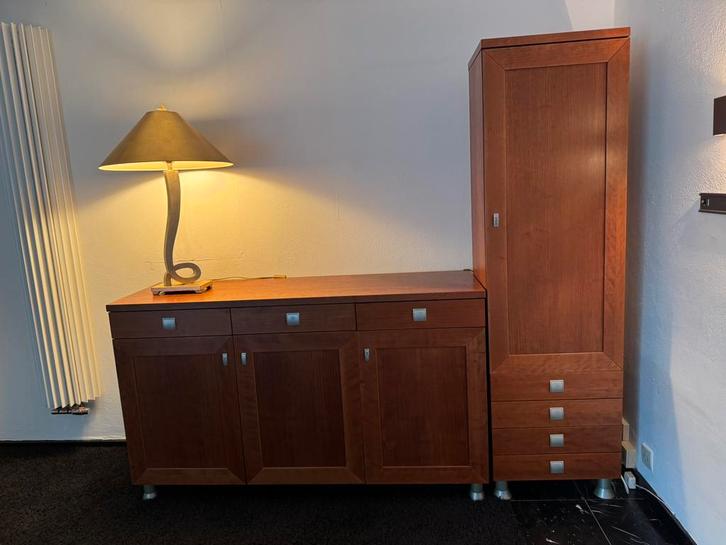 Hoge en lage kersenhoutkleurige kasten, Huis en Inrichting, Kasten | Dressoirs, Gebruikt, Met lade(s), Met deur(en), Met plank(en)