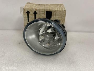 Mistlamp Rechts Renault Trafic Opel Vivaro NIEUW 7701045717 beschikbaar voor biedingen