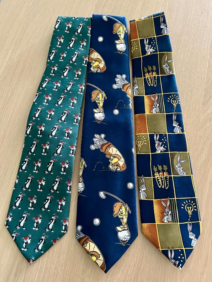 Drie vintage heren stropdassen Looney Tunes Warner Bros, Kleding | Heren, Stropdassen, Zo goed als nieuw, Met patroon, Overige kleuren