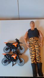 Action man met 2 motoren, Kinderen en Baby's, Speelgoed | Actiefiguren, Action man, Verzenden, Zo goed als nieuw, Motor