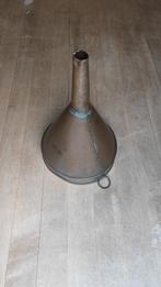 Koperen trechter, Ophalen, Koper
