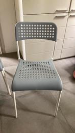 4 kunststof stoeltjes grijs / wit, Tuin en Terras, Ophalen, Zo goed als nieuw, Kunststof