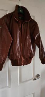 Leuk bordeaux leren jacket, maat 36 vintage. Ziet er netjes, Kleding | Dames, Ophalen of Verzenden, Gedragen, Maat 36 (S), Overige kleuren