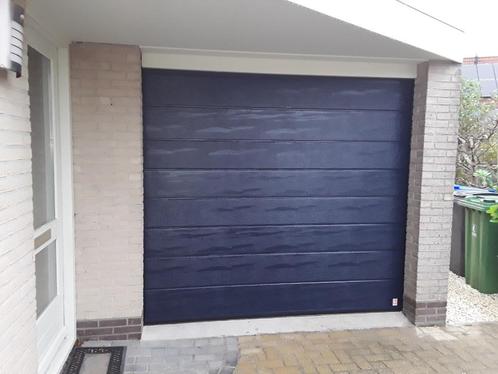 Sectionaaldeur, Doe-het-zelf en Verbouw, Deuren en Horren, Nieuw, Garagedeur, 215 cm of meer, 120 cm of meer, Metaal, Vouwdeur