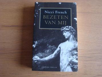 Boek Nicci French Bezeten van mij beschikbaar voor biedingen