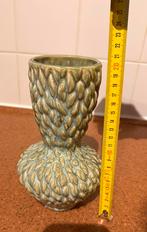 Despots vaasje, Huis en Inrichting, Aardewerk of Porselein, Ophalen of Verzenden, Zo goed als nieuw, Minder dan 50 cm