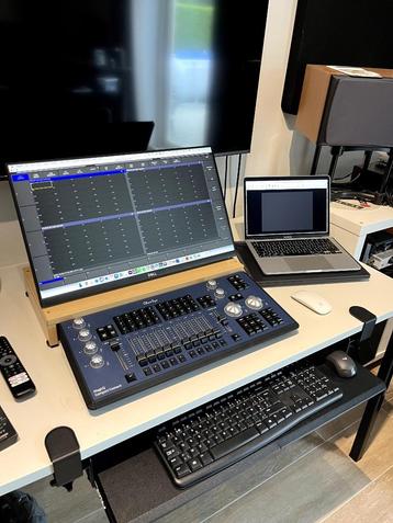 Chamsys Compact connect beschikbaar voor biedingen