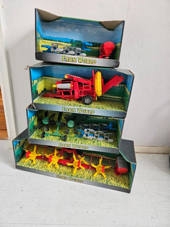Speelgoed Landbouwwerktuigen - Farm World, Kinderen en Baby's, Speelgoed | Speelgoedvoertuigen, Gebruikt, Ophalen