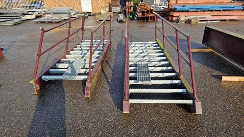 2 Trappen noodtrap vluchttrap ( 161 ), Doe-het-zelf en Verbouw, Ladders en Trappen, Gebruikt, Ophalen