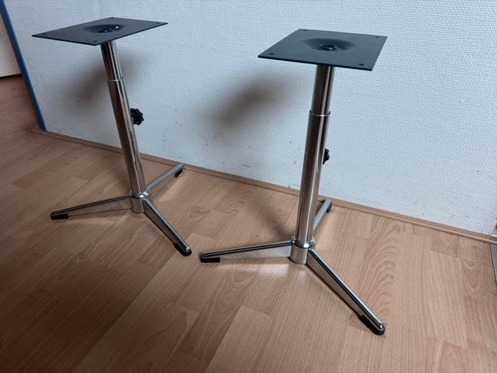 Luidspreker standaards (B&O?), Audio, Tv en Foto, Luidsprekers, Zo goed als nieuw, Overige typen, Minder dan 60 watt, Overige merken
