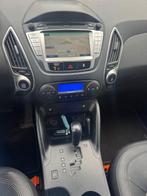 Hyundai IX35 2.0 CRDi HP 4WD i-Catcher PANO NAVI LEER NAP AP, Automaat, Euro 5, Blauw, Bedrijf