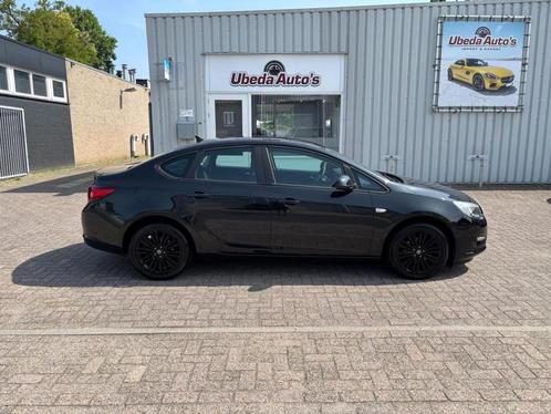 Opel Astra 1.4 Turbo Business+ KM 195.671 NAP NL AUTO ZEER M, Auto's, Opel, Bedrijf, Te koop, Astra, ABS, Airbags, Airconditioning