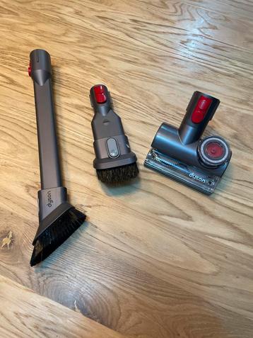 Dyson Opzetstukken Set beschikbaar voor biedingen