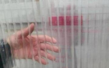 Polycarbonaat platen helder beschikbaar voor biedingen