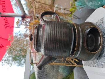 Bruine Theepot West Germany keramiek met warmhouder beschikbaar voor biedingen
