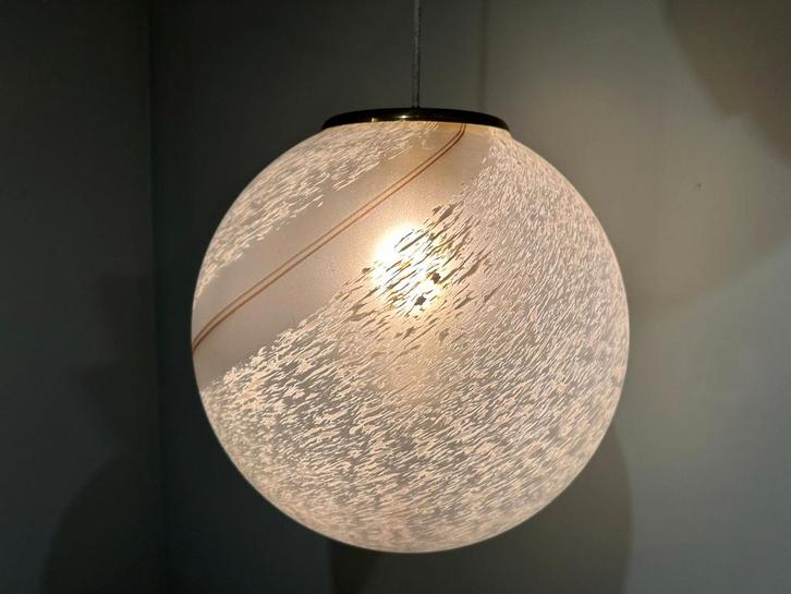 Grote glazen designer hanglamp, Huis en Inrichting, Lampen | Hanglampen, Zo goed als nieuw, Ophalen of Verzenden