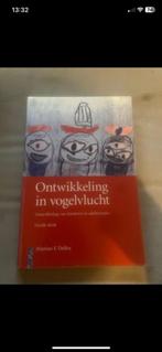 M.F. Delfos - Ontwikkeling in vogelvlucht, Boeken, Ophalen of Verzenden, Zo goed als nieuw, M.F. Delfos
