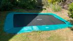 Berg trampoline 330 x 220, Ophalen, Zo goed als nieuw