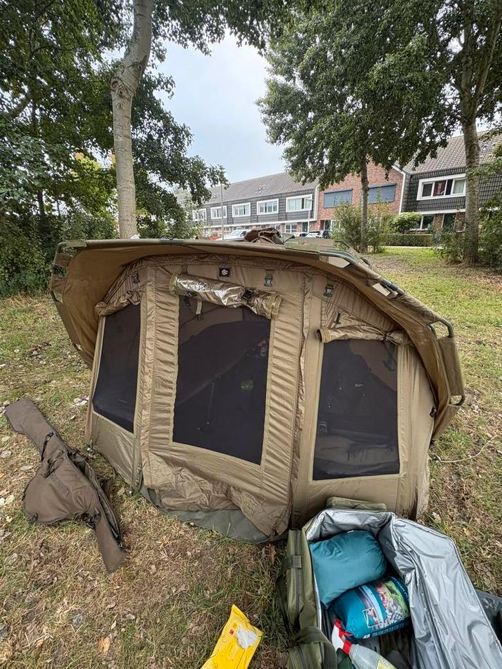 Jrc cocoon bivvy 2 man, Watersport en Boten, Hengelsport | Karpervissen, Gebruikt, Overige typen, Ophalen of Verzenden