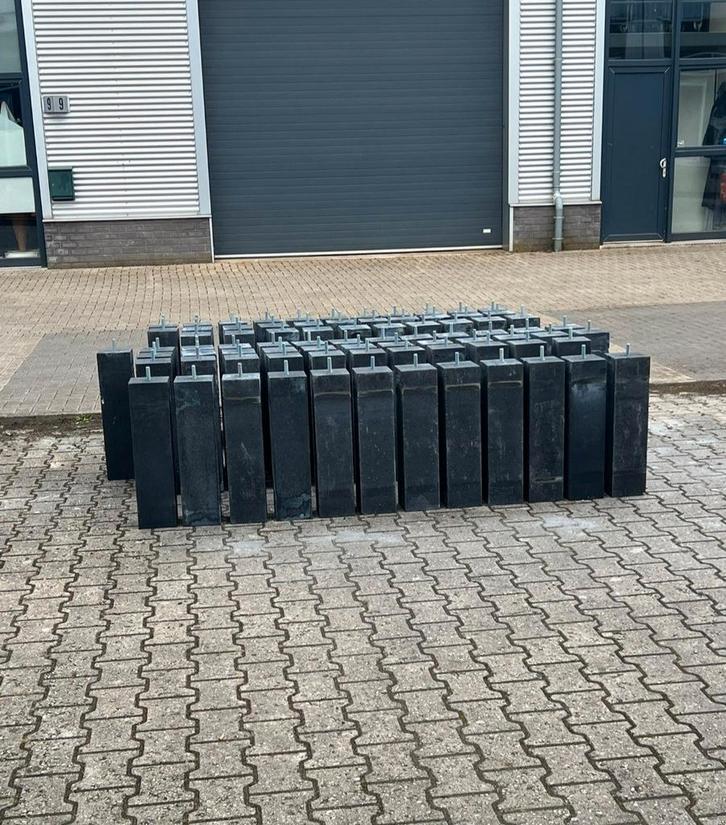 Betonpoeren 15x15x60 & 12x12x60 - Fundering, Doe-het-zelf en Verbouw, Hout en Planken, Ophalen