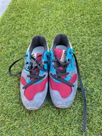 Gloednieuwe KARHU air cushion maat 39.5, Ophalen, Zo goed als nieuw