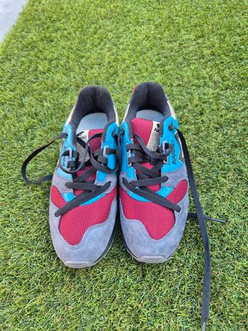 Gloednieuwe KARHU air cushion maat 39.5 beschikbaar voor biedingen