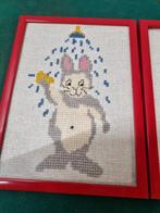 geborduurde schilderijtjes met konijn, Huis en Inrichting, Woonaccessoires | Schilderijen, Tekeningen en Foto's, Ophalen of Verzenden