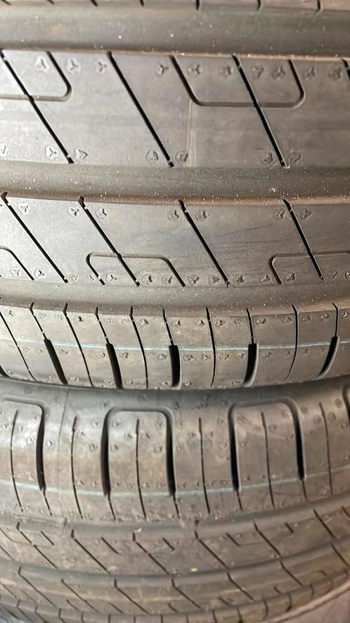 “195 45 16 goodyear. Demo. Puntjes zitten er nog op”, Auto-onderdelen, Banden en Velgen, Band(en), Zomerbanden, 16 inch, 195 mm