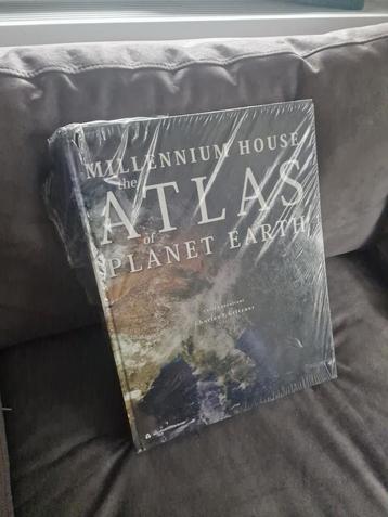Millennium House Atlas van de Planeet Aarde - Nieuw beschikbaar voor biedingen
