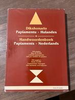 Papiamentu - Hulandes Handwoordenboek, Ophalen of Verzenden, Zo goed als nieuw, Niet van toepassing