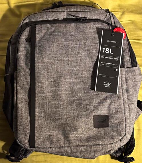 Herschel tech daypack mid rugzak rugtas grijs origineel, Sieraden, Tassen en Uiterlijk, Tassen | Rugtassen, Nieuw, Overige merken