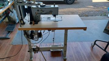  Industrie naaimachine Adler 467  beschikbaar voor biedingen