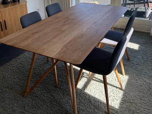 Gazzda eettafel “Tink”  4 stoelen “Ena”, Huis en Inrichting, Tafels | Eettafels, Gebruikt, 50 tot 100 cm, 150 tot 200 cm, Vijf personen of meer