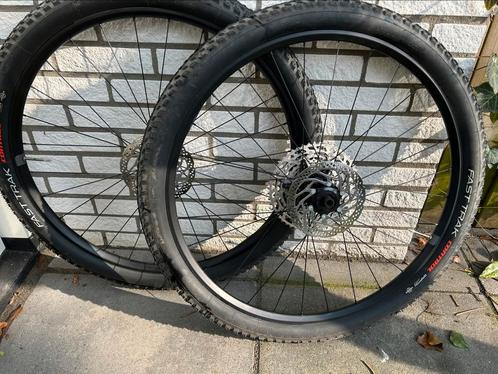 Shimano SLX wielset / wielenset mtb 29” en remset boost, Fietsen en Brommers, Fietsonderdelen, Zo goed als nieuw, Mountainbike