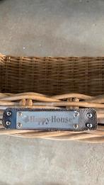 Stijlvolle rattan hondenmand van happy house, Dieren en Toebehoren, Ophalen of Verzenden, Zo goed als nieuw, Riet