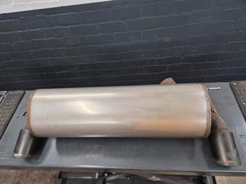BMW M140i einddemper Origineel met Akrapovic tips beschikbaar voor biedingen