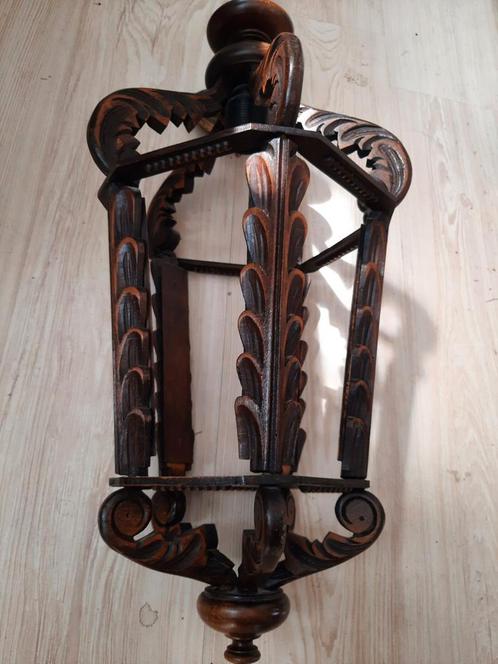Antieke Houten Kroonluchter met Houtsnijwerk, Antiek en Kunst, Antiek | Lampen, Ophalen of Verzenden