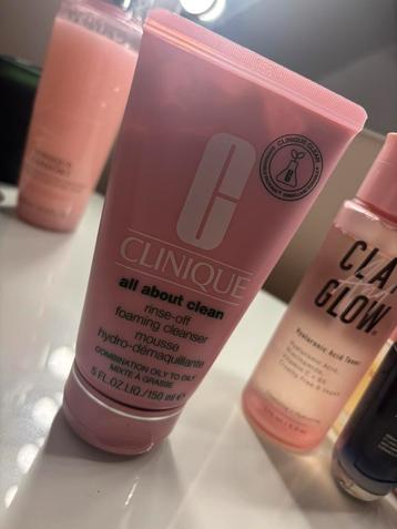 Clinique reiniging beschikbaar voor biedingen
