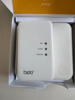 Tado Slimme Thermostaat + Bridge – gebruikt, Doe-het-zelf en Verbouw, Thermostaten, Ophalen of Verzenden, Slimme thermostaat, Gebruikt