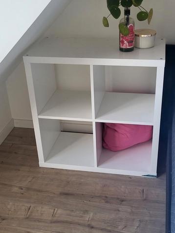 Ikea kallax vakkenkast beschikbaar voor biedingen