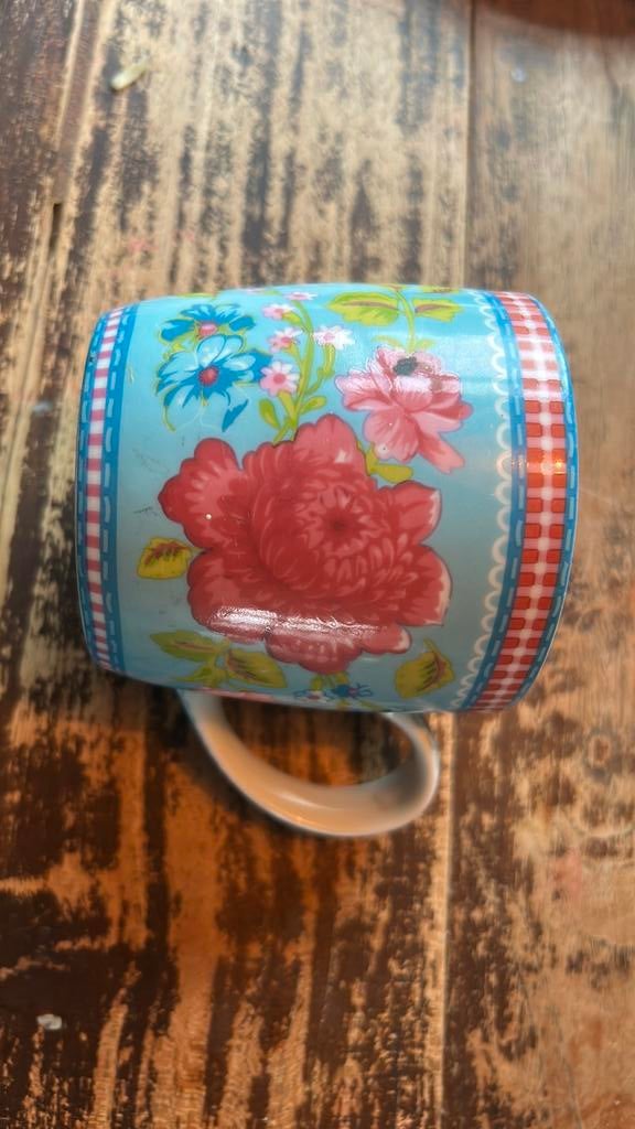 Pip Studio Royal Raya Pickwick, Ophalen of Verzenden, Gebruikt, Porselein, Kop en/of schotel